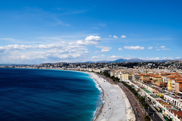 Nizza Reiseführer: Promenade des Anglais, Altstadt und Ausflüge an der Côte d'Azur